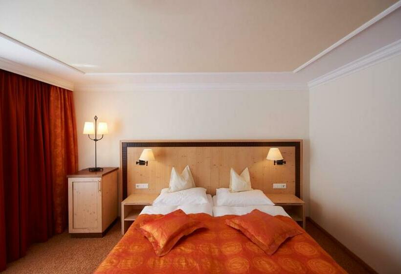 클래식 룸, Brigitte