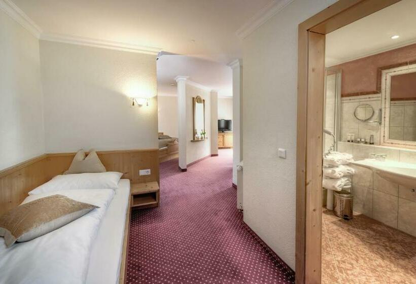 수피리어 룸, Brigitte