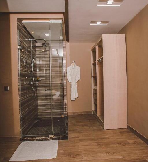 行政套房, Hôtel Down Town Maarif