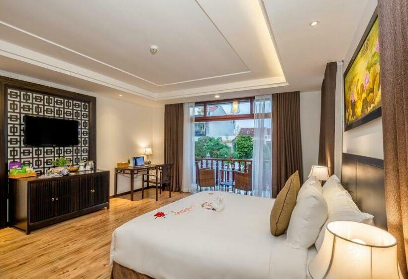 اتاق لوکس با چشمانداز استخر, Hoi An Emotion Boutique Villa