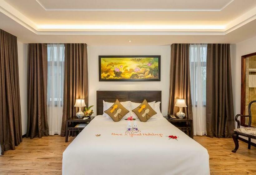 اتاق لوکس با چشمانداز استخر, Hoi An Emotion Boutique Villa