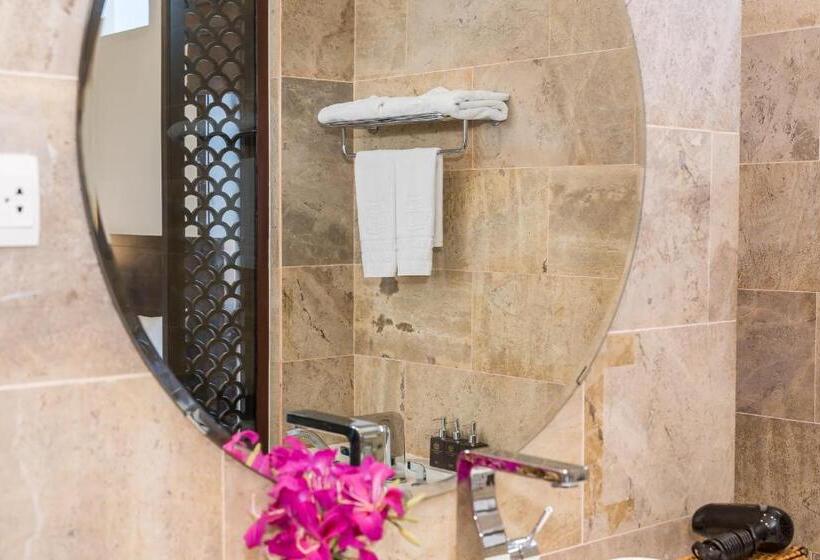 سوییت خانوادگی, Hoi An Emotion Boutique Villa