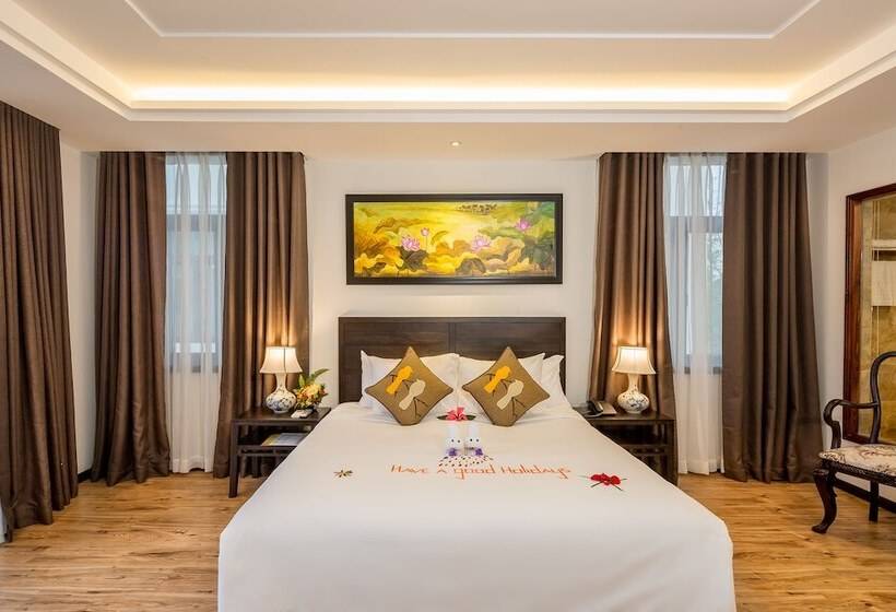 اتاق لوکس با چشمانداز استخر, Hoi An Emotion Boutique Villa