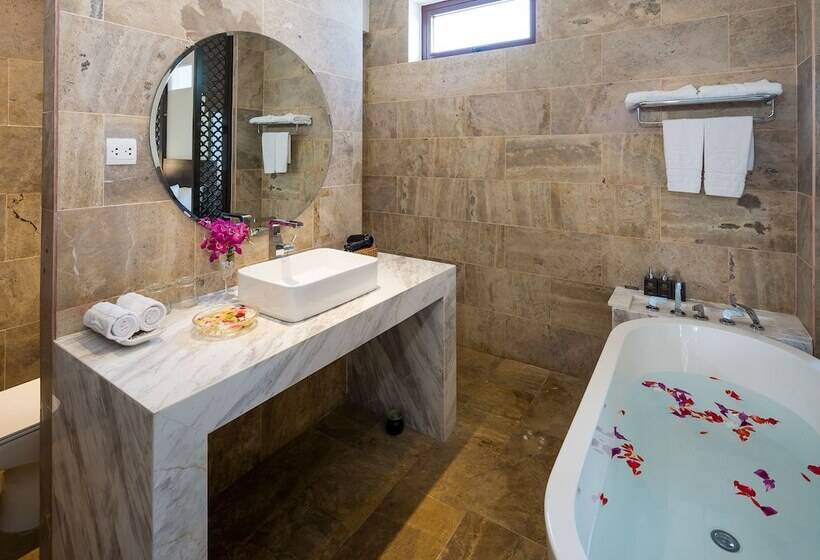 سوییت خانوادگی, Hoi An Emotion Boutique Villa