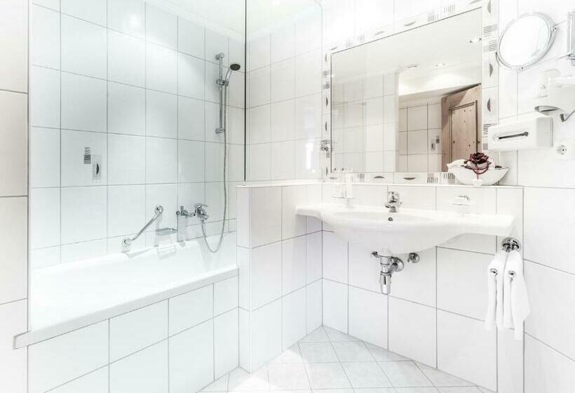 اتاق راحتی, Ischgl