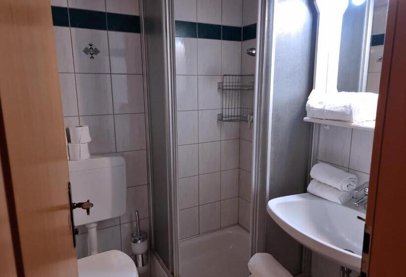 스탠다드 룸, Karnischer Hof