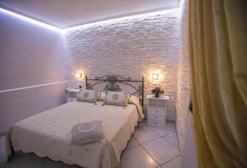 Номер Стандарт, La Fenice
