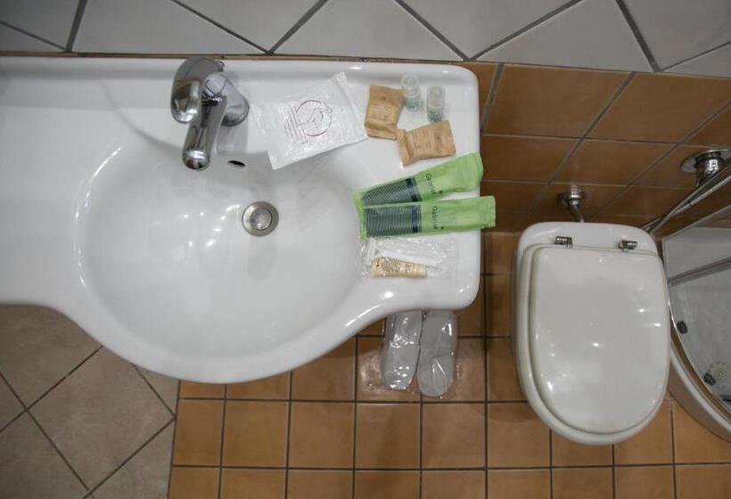 חדר סטנדרט, La Fenice