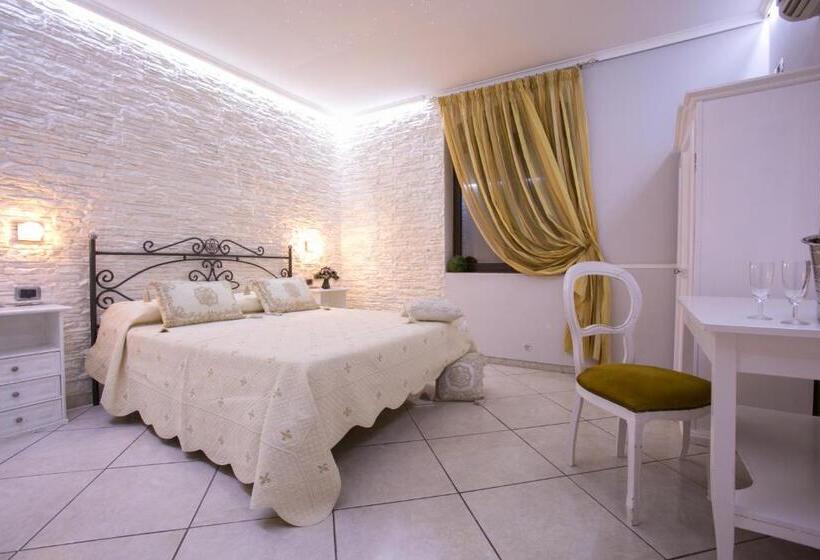 Quarto Triplo Estandar, La Fenice