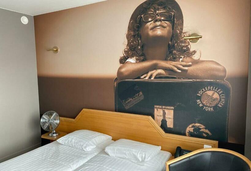 Номер Стандарт, Liberty