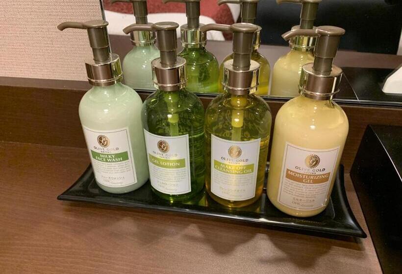 标准间, Links Namba