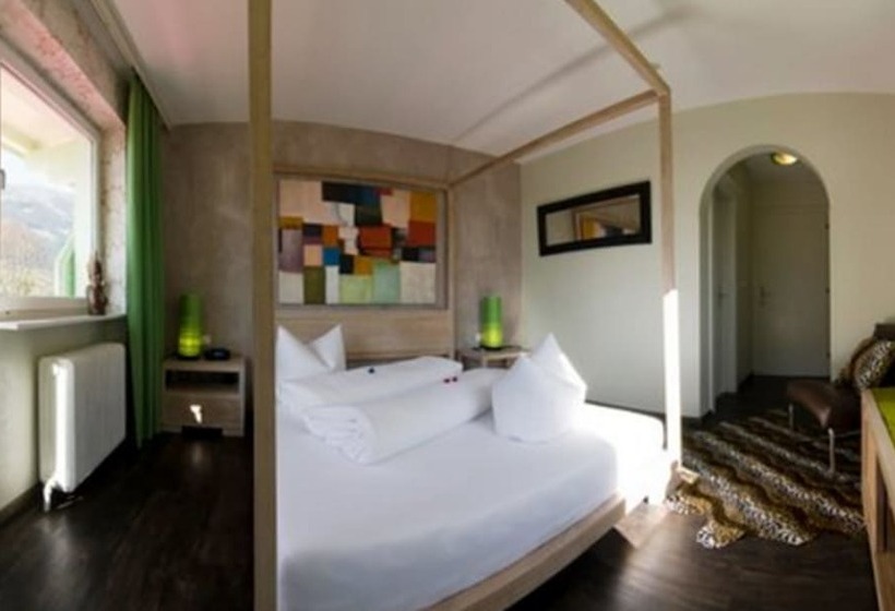 סוויטת ג'וניור נוף הרים, Mountain & Soul