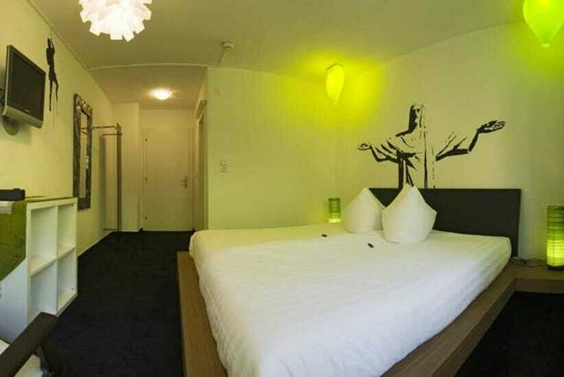 סוויטת ג'וניור נוף הרים, Mountain & Soul