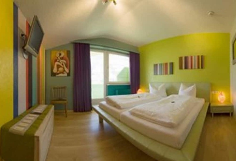 חדר בסיסי עם מרפסת, Mountain & Soul