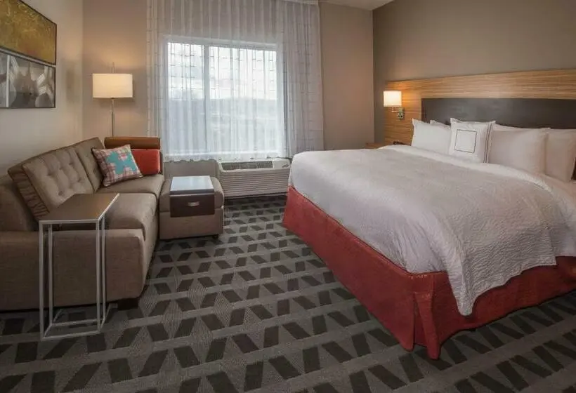 Standard-studio King-vuode, Towneplace Suites By Marriott Altoona