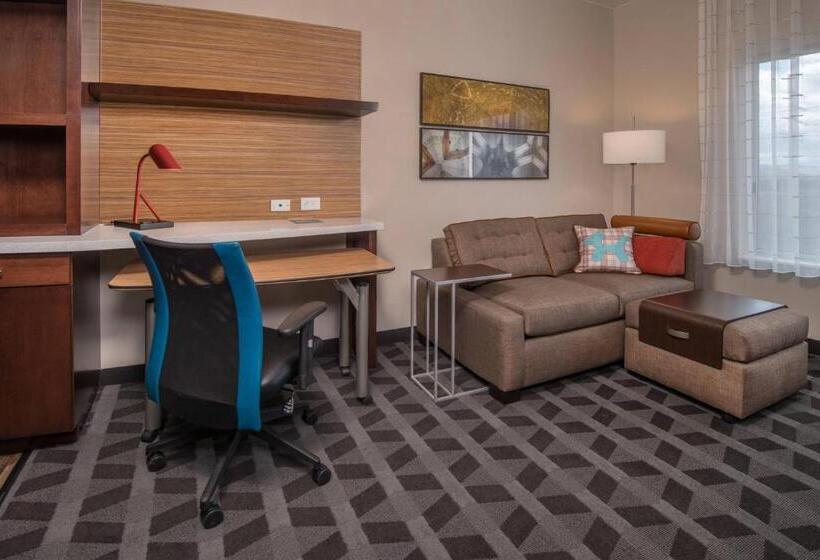 스탠다드 스튜디오 킹침대, Towneplace Suites By Marriott Altoona