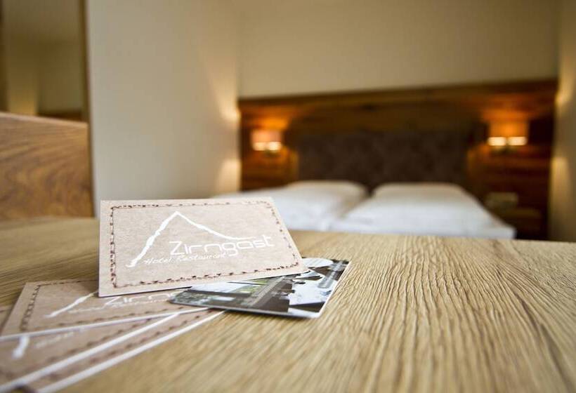 اتاق سوپریور, Zirngast