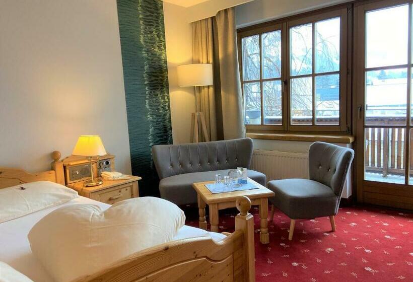 バルコニー付きスーペリアルーム, Landhotel Lindenhof