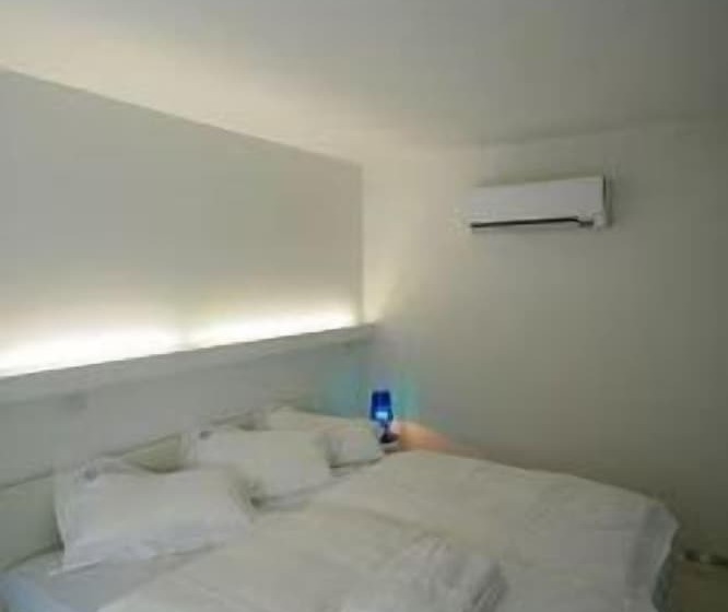 주니어 스위트, Maison Bousson Bed & Breakfast