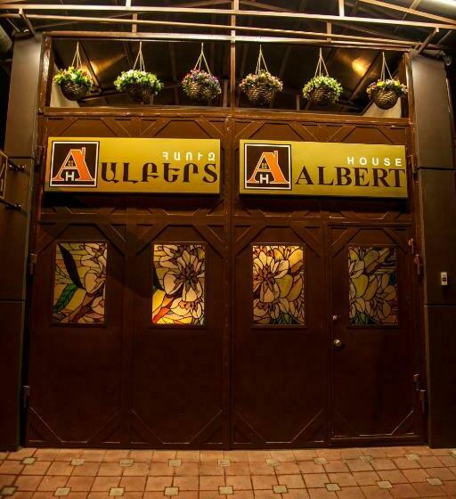 اتاق استاندارد با سرویس بهداشتی مشترک, Albert House Hotel And Tours