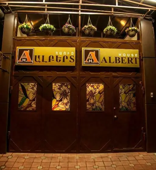 اتاق استاندارد با سرویس بهداشتی مشترک, Albert House Hotel And Tours