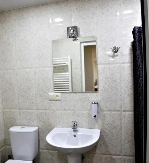 اتاق راحتی سه تخته, Albert House Hotel And Tours