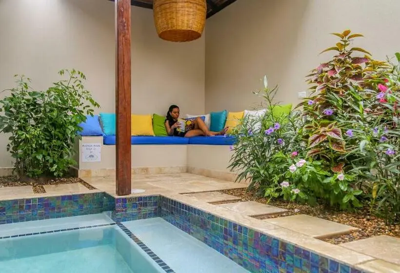 Suite with Pool, Almond Beach Resort At Jaguar Reef