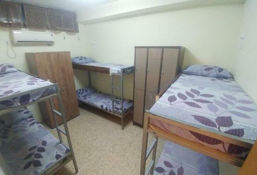 Seng i Delt Værelse, Arava Hostel