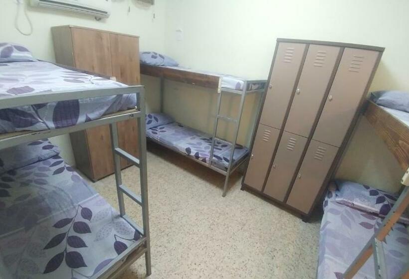 Seng i Delt Værelse, Arava Hostel