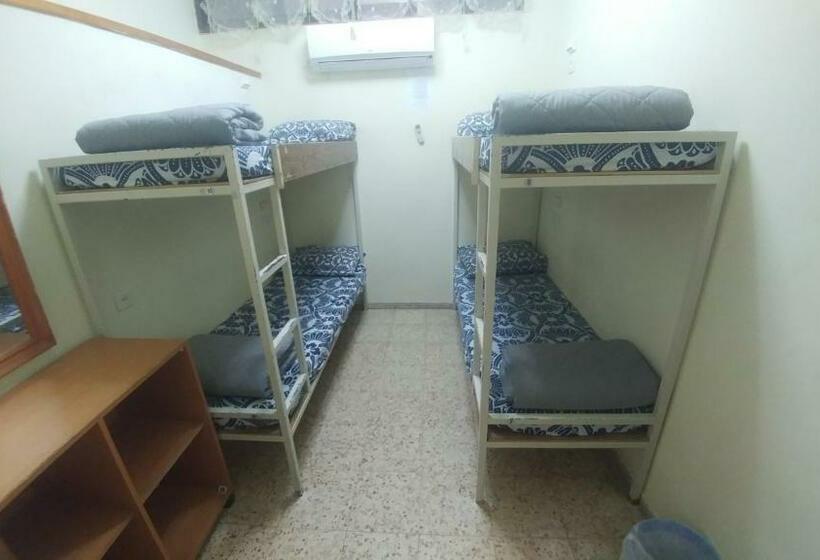 Seng i Delt Værelse, Arava Hostel