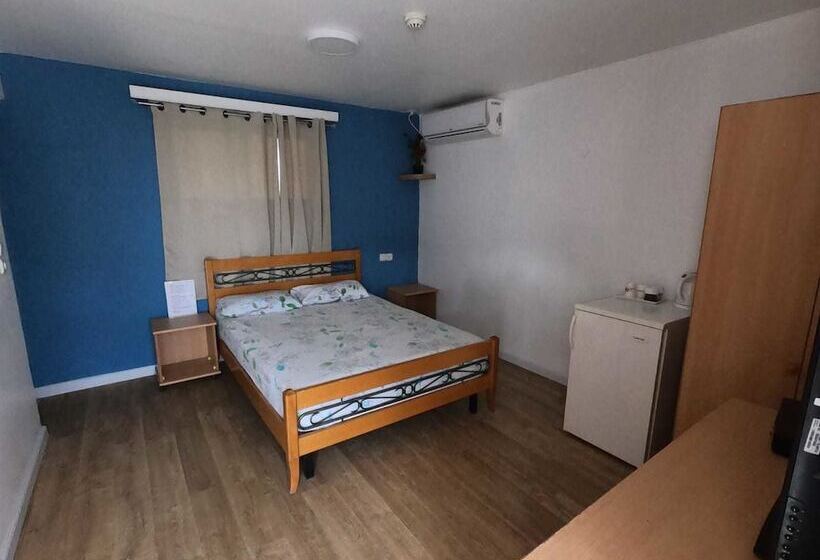 Standard Værelse, Arava Hostel