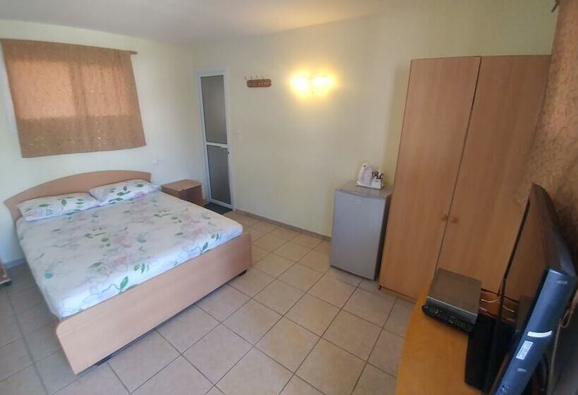 Standard Værelse, Arava Hostel