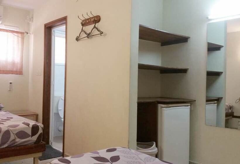 Standard 4 Pers. Værelse, Arava Hostel