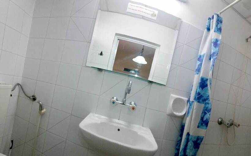 Standard Værelse, Arava Hostel