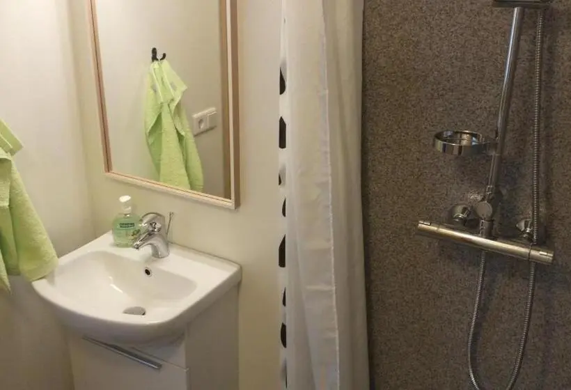 اتاق استاندارد سه نفره, Hvammstangi Guesthouse