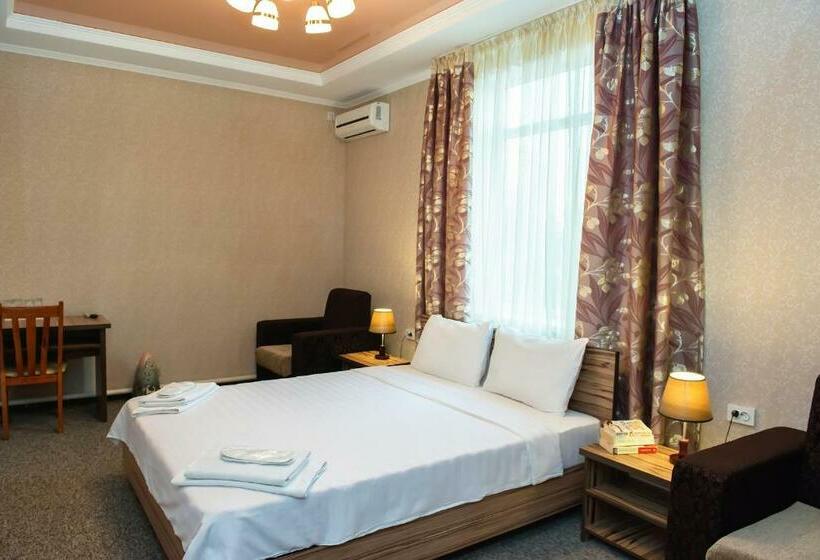 اتاق استاندارد, Kausar