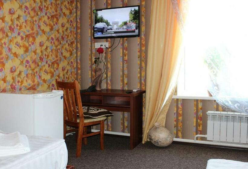 اتاق استاندارد, Kausar