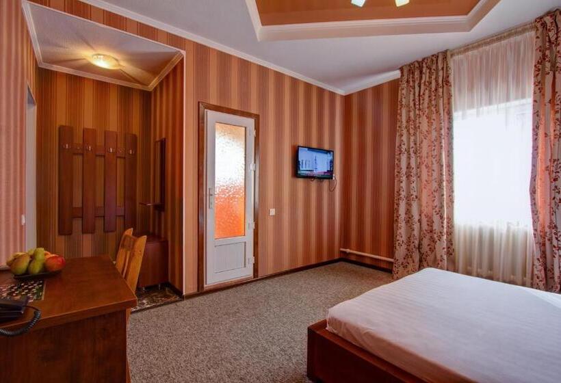 اتاق استاندارد, Kausar