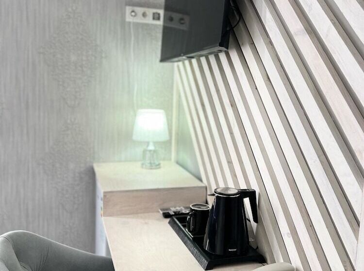 اتاق استاندارد, Kausar