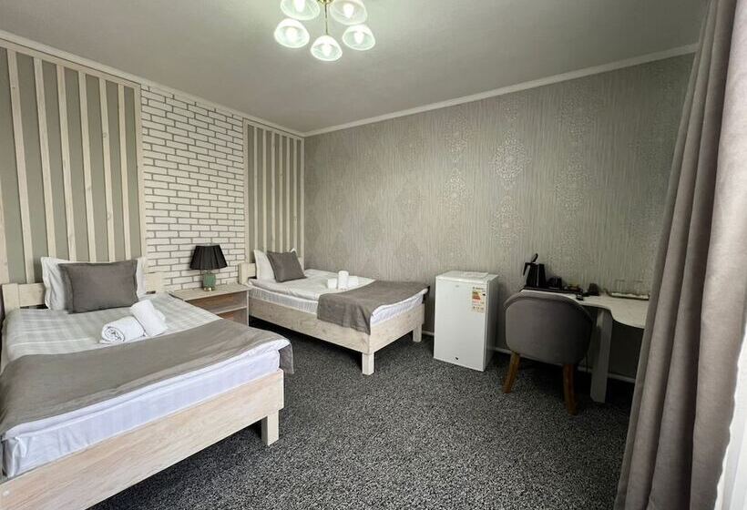 اتاق استاندارد, Kausar