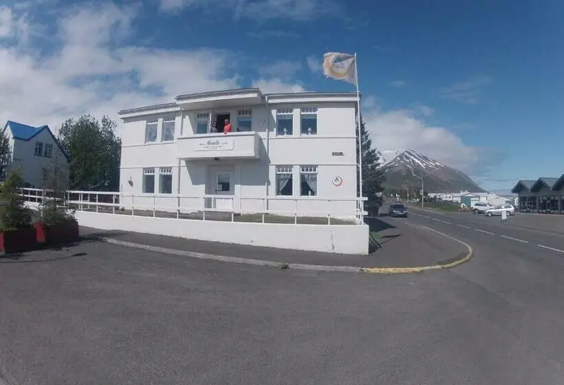 اتاق خانوادگی با سرویس بهداشتی مشترک, Dalvík Hostel Gimli