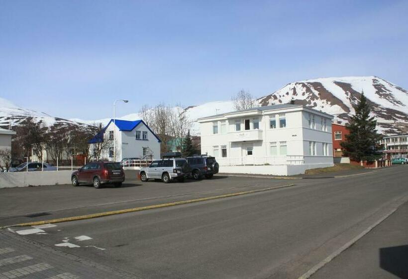 اتاق استاندارد یک تخته با سرویس بهداشتی مشترک, Dalvík Hostel Gimli