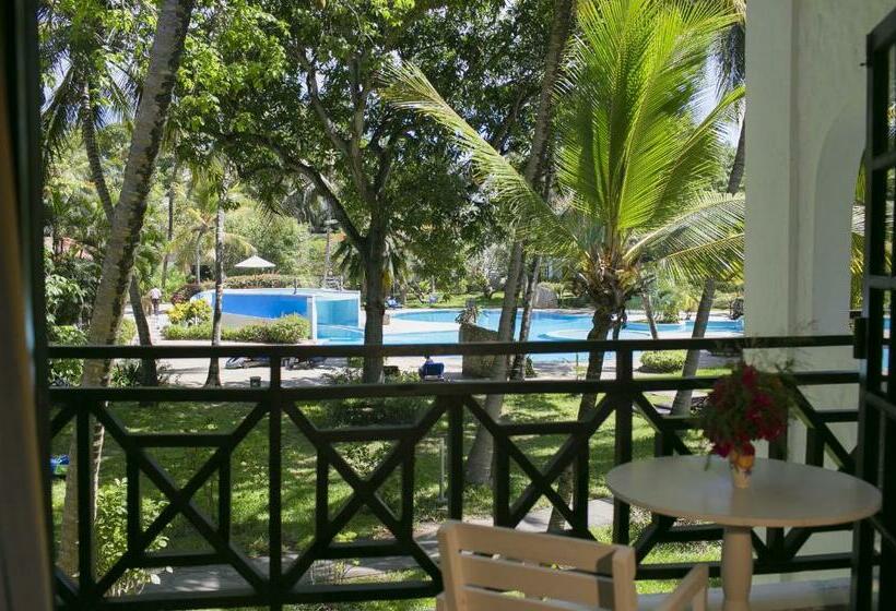 اتاق استاندارد با بالکن, Diani Sea Resort  All Inclusive