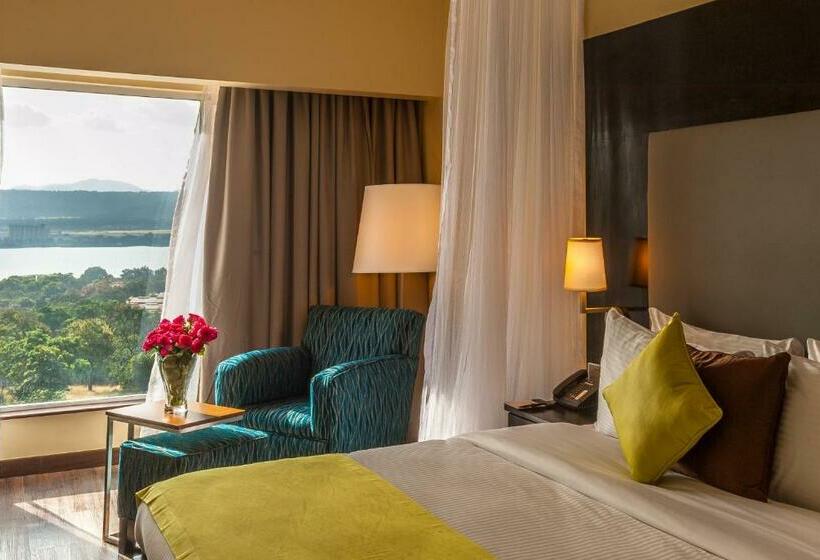 キングサイズベッドのスーペリアルーム, Acacia Premier