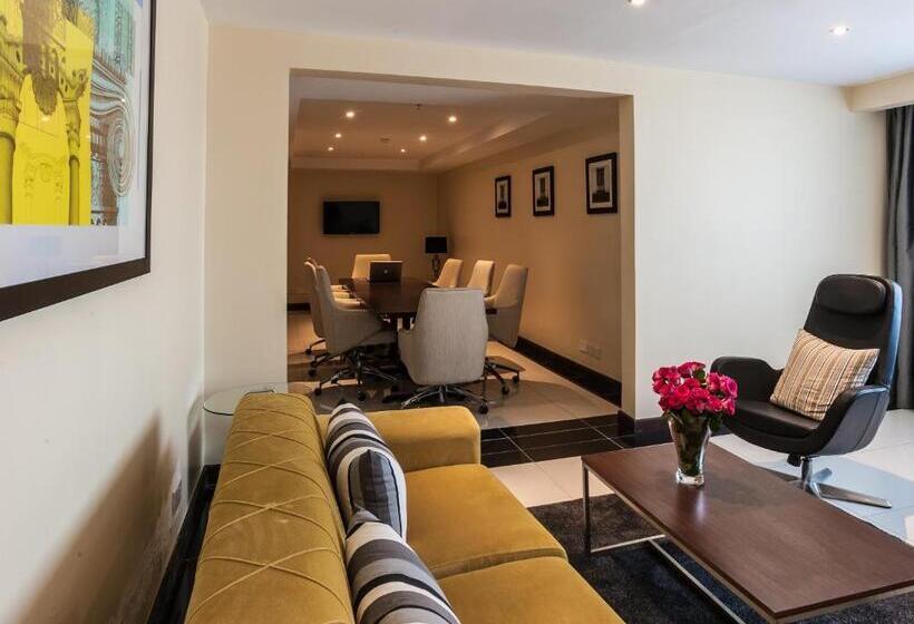 سوئیت پرزیدنت, Acacia Premier