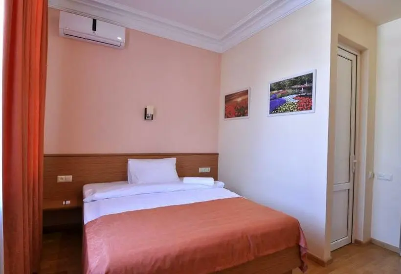 اتاق لوکس, Albert House Hotel And Tours