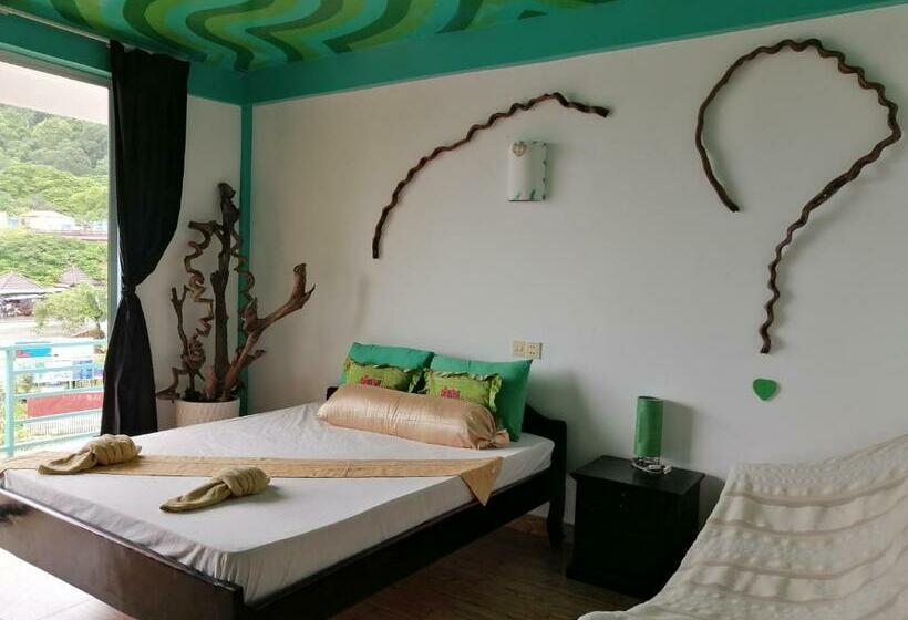 غرفة قياسية مطلّة علي البحر مزوَّدة بشُرفة, De La Plage