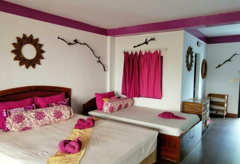 غرفة ديلوكس مطلّة علي البحر, De La Plage