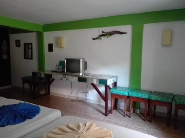 غرفة إقتصادية رباعية, De La Plage