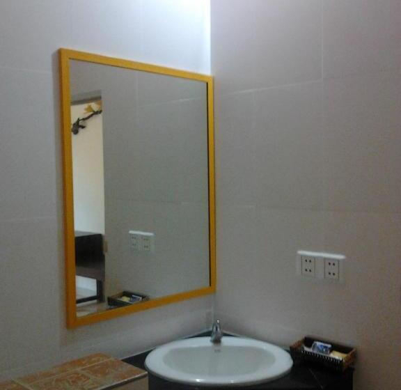 غرفة إقتصادية, De La Plage